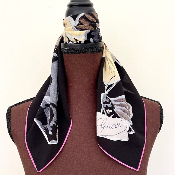 Gucci Scarf Kris Knight Butterfly Flora Black Silk Wrap with Gucci Gift Box - Picture 8 of 15